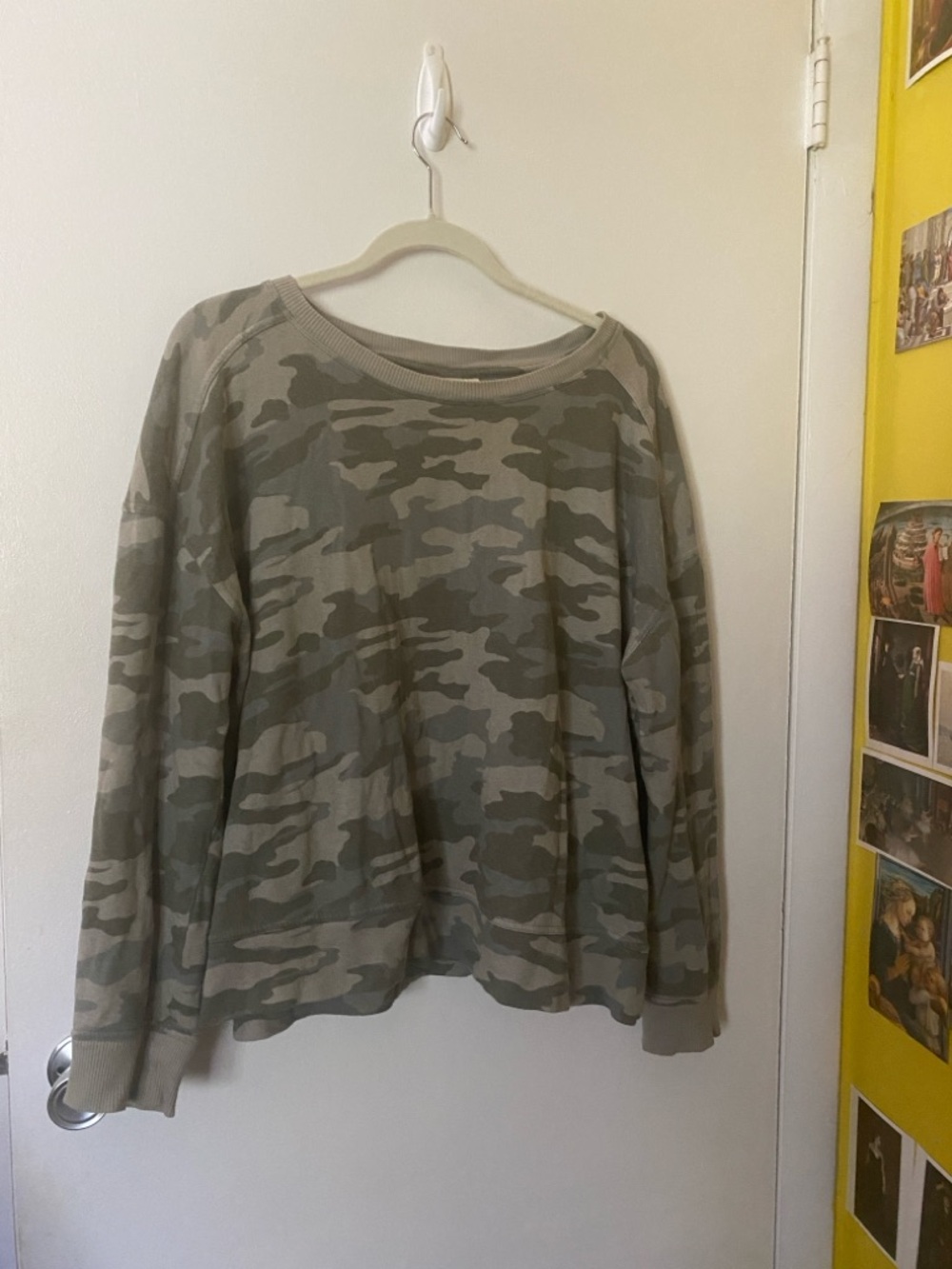 Universal Thread Camo-Print Cotton Pullover Sweatshirt
